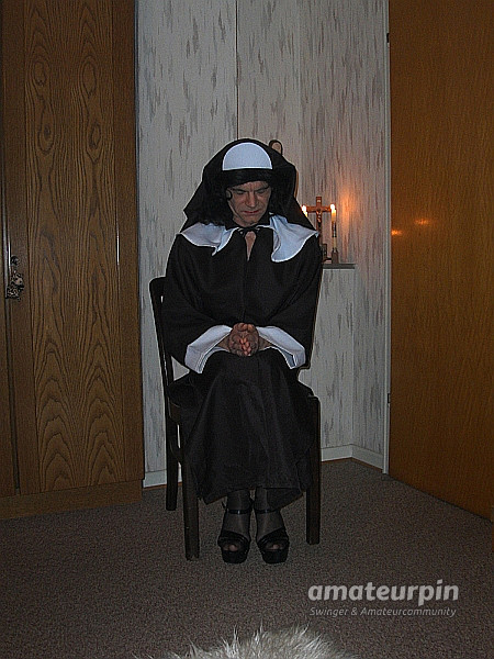 Nun 2 gallery image