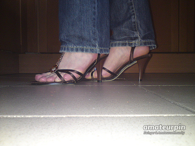 Shoes gallery image