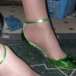 Pumps my New Pumps in yellow and Green gallery image