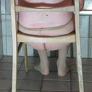 vidcap Stuhl ohne Sitzfläche 02 Galerie