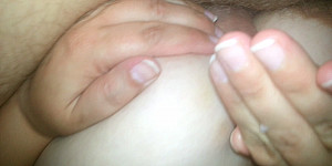 schöner tittenfick First Thumb Image