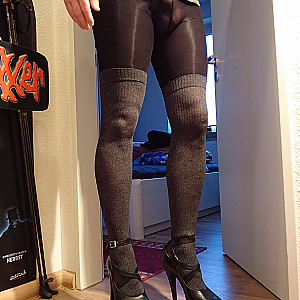 First image of nylonjunge's Gallery - my new overknee pantyhose