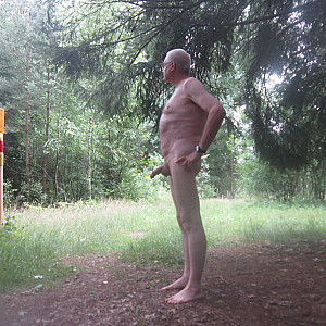 Das erste Bild von Misterx800's Galerie - FKK im Wald