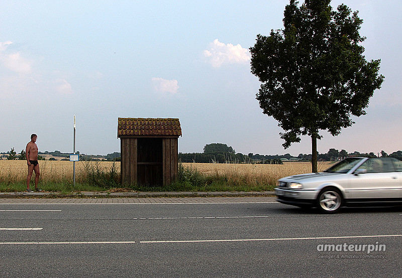 Warten auf den Bus Galeriebild