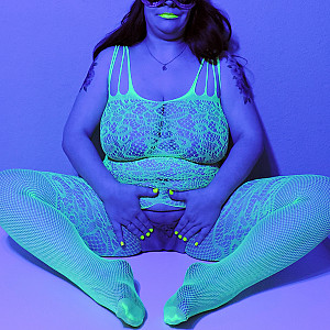 sexy outfit in neonstyle gallery image