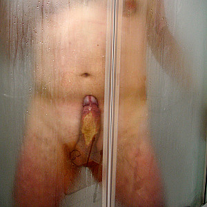 taking a shower gallery image