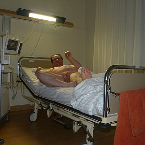 3 Nackt im Krankenhaus von 55Paul55 Galerie