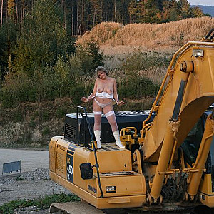 excavator gallery image