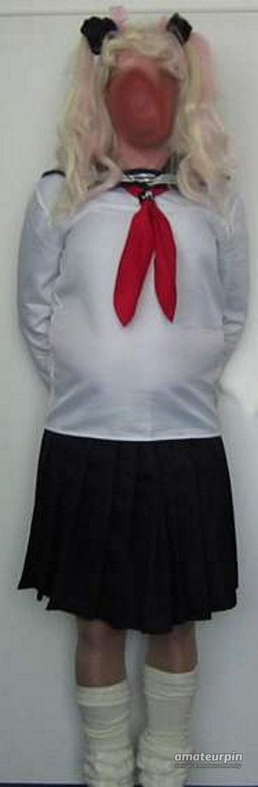 Japanese schoolgirl gallery image