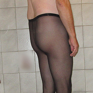 First image of pekki0965's Gallery - pantyhose 2