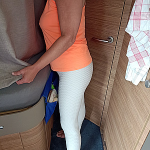 Weiße Leggings Galeriebild