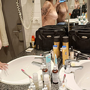 P.Girl in the bathroom gallery image