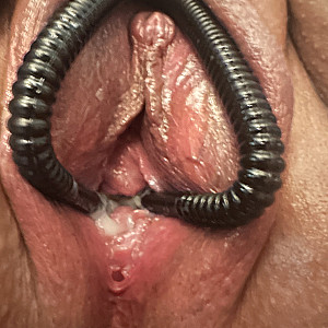 My wife's pussy - cum tributes are welcome gallery image