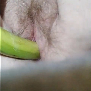 Das erste Bild von WishGirl's Galerie - Spaß mit einer Banane