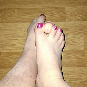 Sexy feet gallery image