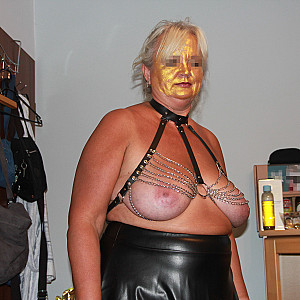 Horny tits mare gallery image