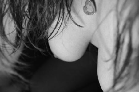 Meine Titten in Schwarz/Weiß Galeriebild