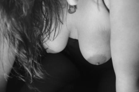 Meine Titten in Schwarz/Weiß Galeriebild