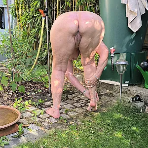 P.Girls Outdoor Dusche Galeriebild