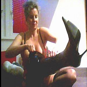 First Image Of belledejour's Video - belledejour RetroPorn- Big tits in hooker boots