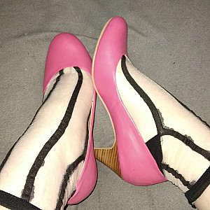 Pinke High Heels und Strümpfe 2 Galeriebild