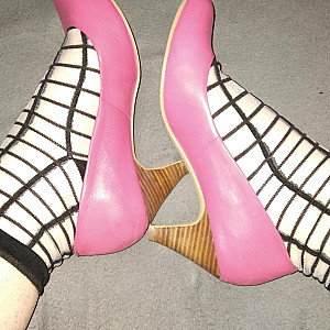 Das erste Bild von WishGirl's Galerie - Pinke High Heels und Strümpfe