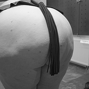 First image of Pair-du-masques's Gallery - in the studio