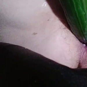 First Image Of WishGirl's Video - Spaß mit einer Gurke