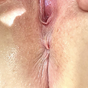 As a masturbation material, I want your tributes. gallery image
