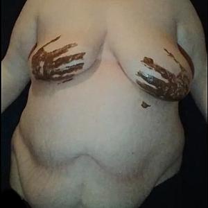 Dicke Titten voller Nutella Galeriebild