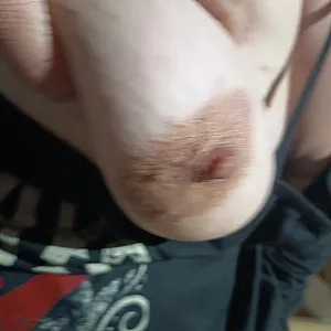 A saggy boob gallery image