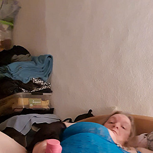 First Image Of sexpaar6163's Video - seduced with a dildo