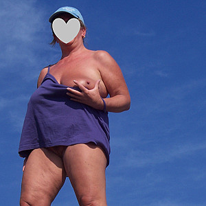 Fotoshooting über dem Strand Galeriebild
