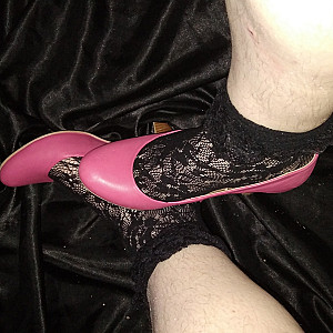 First image of WishGirl's Gallery - Black ankle socks and pink high heels