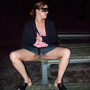 Married woman at the rest stop Presented gallery image