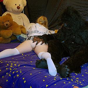 Little Erna is a little slut. gallery image