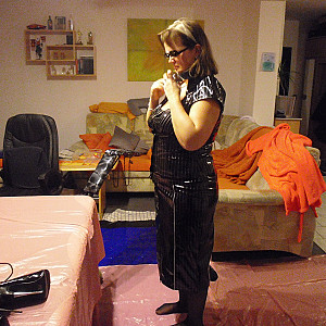 First image of skorstier6368's Gallery - horny bitch