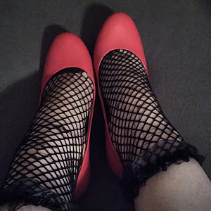 pink heels and netstockings gallery image