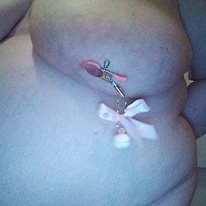 nippleclings gallery image