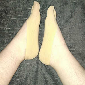 Cute nude-colored toe socks gallery image