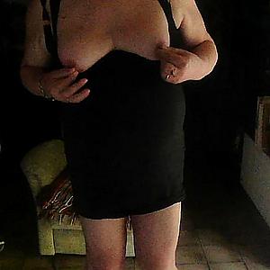 Das erste Bild von ginats's Galerie - lady in black