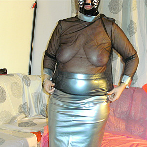 maskedbitch gallery image