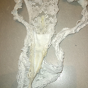 First image of CuttingCouple's Gallery - horny