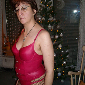 presented herself  for you gallery image