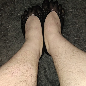 Black sweet toe socks gallery image