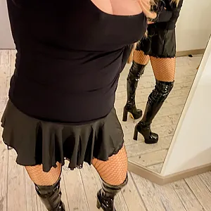 Sissy-Strich Outfit gallery image